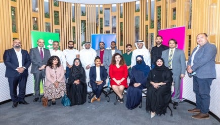 دكتور خالد عمر المدفع يلتقي ممثلي شركات الإعلام المرخصة في مدينة الشارقة للإعلام "شمس"